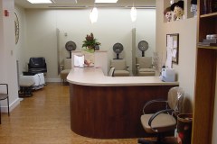 salon-entrance